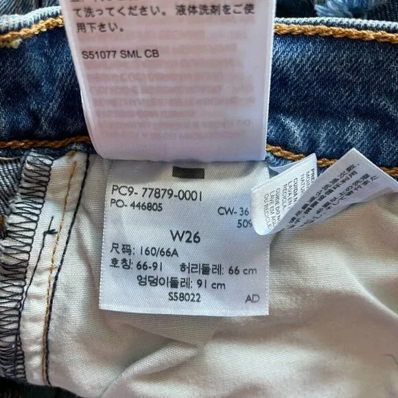 LEVI'S Ribcage Short Urban Oasis Mid-Rise Medium Wash Blue 26 - Picture 5 of 8